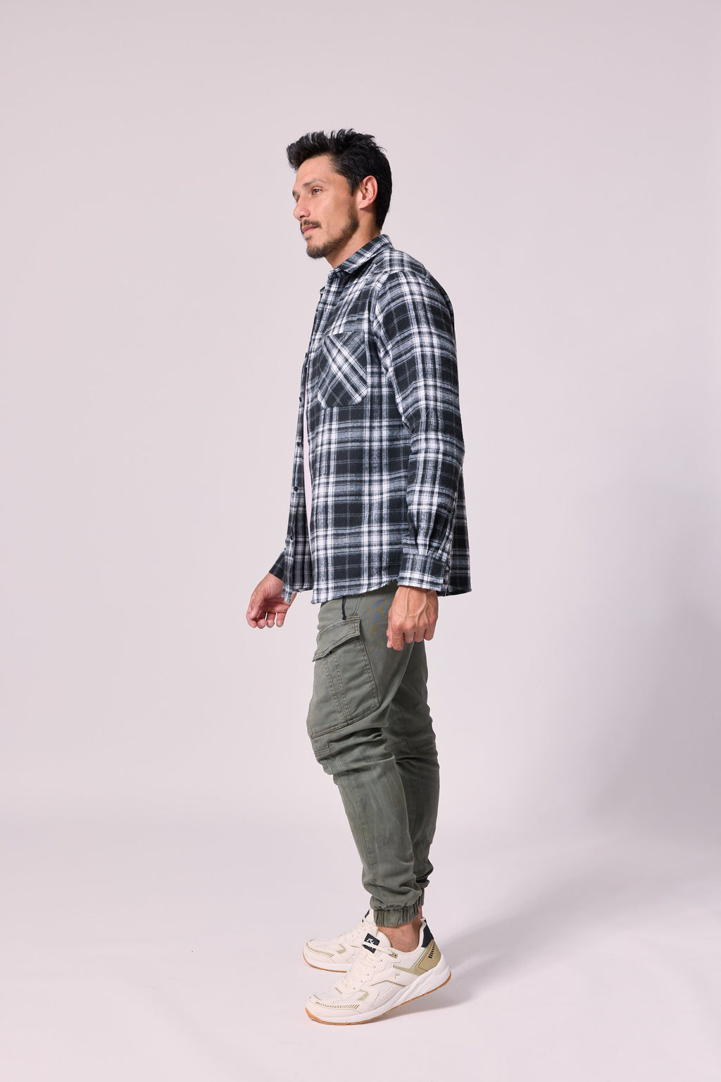 LUMBERIS- BLACK