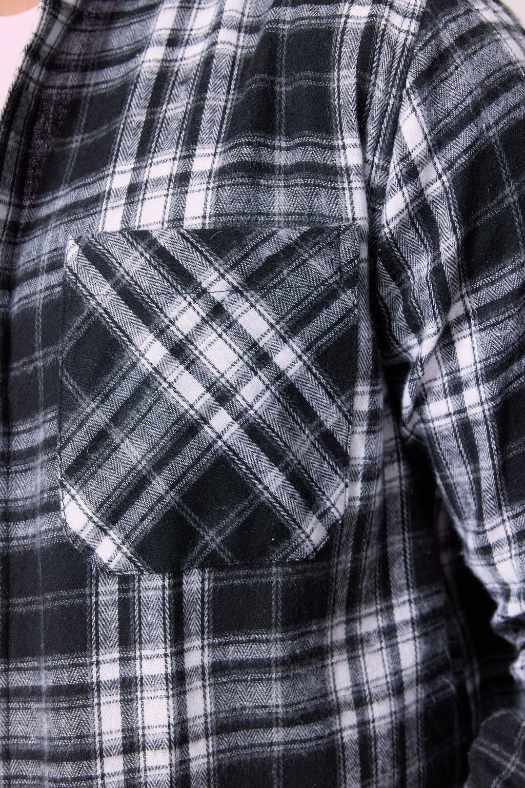 LUMBERIS- BLACK