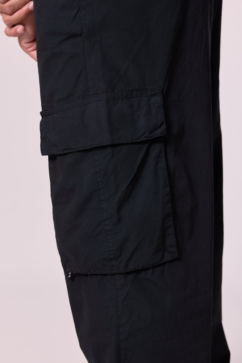 DRIMFAR- BLACK