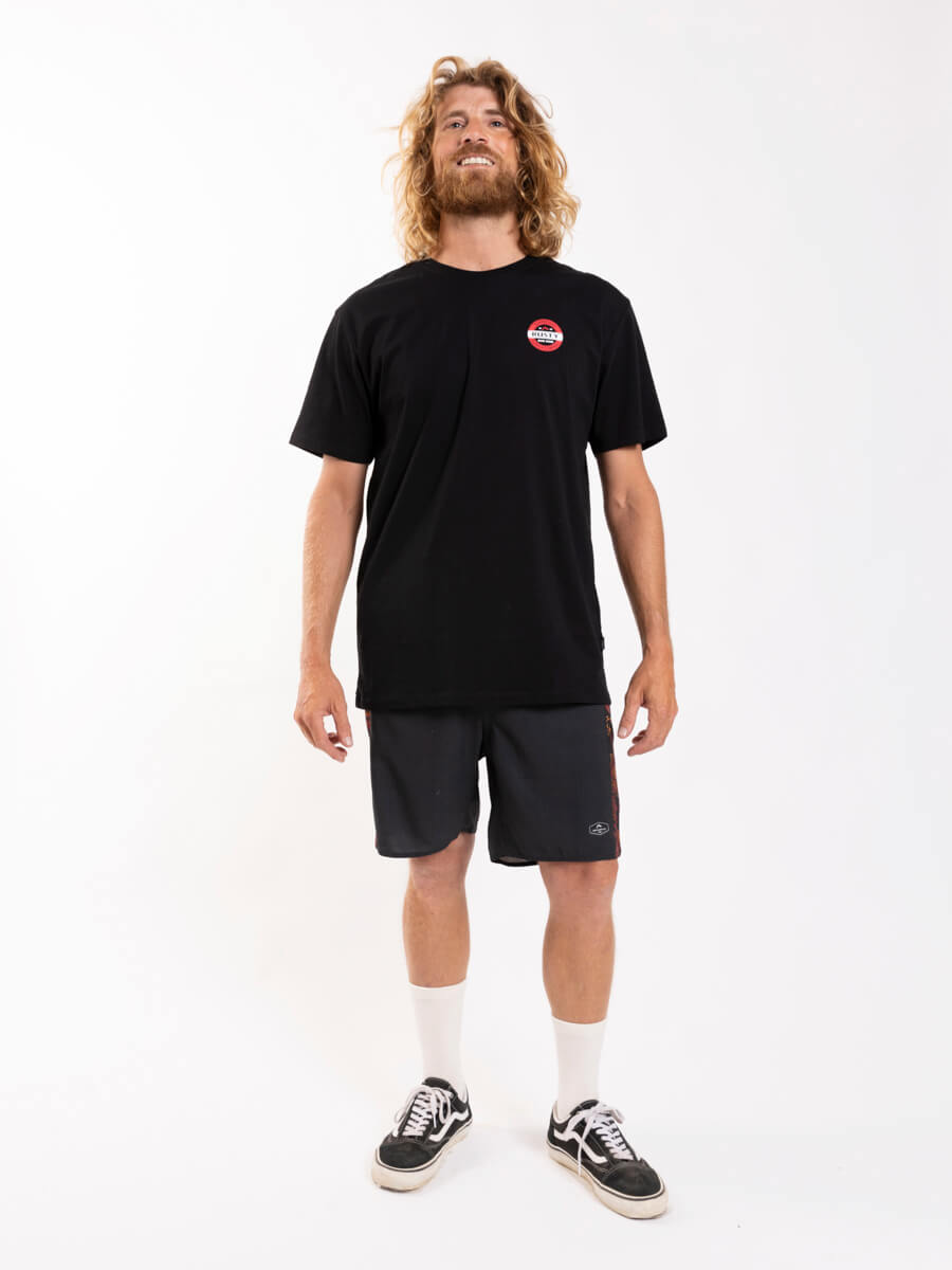 AVI- BLACK