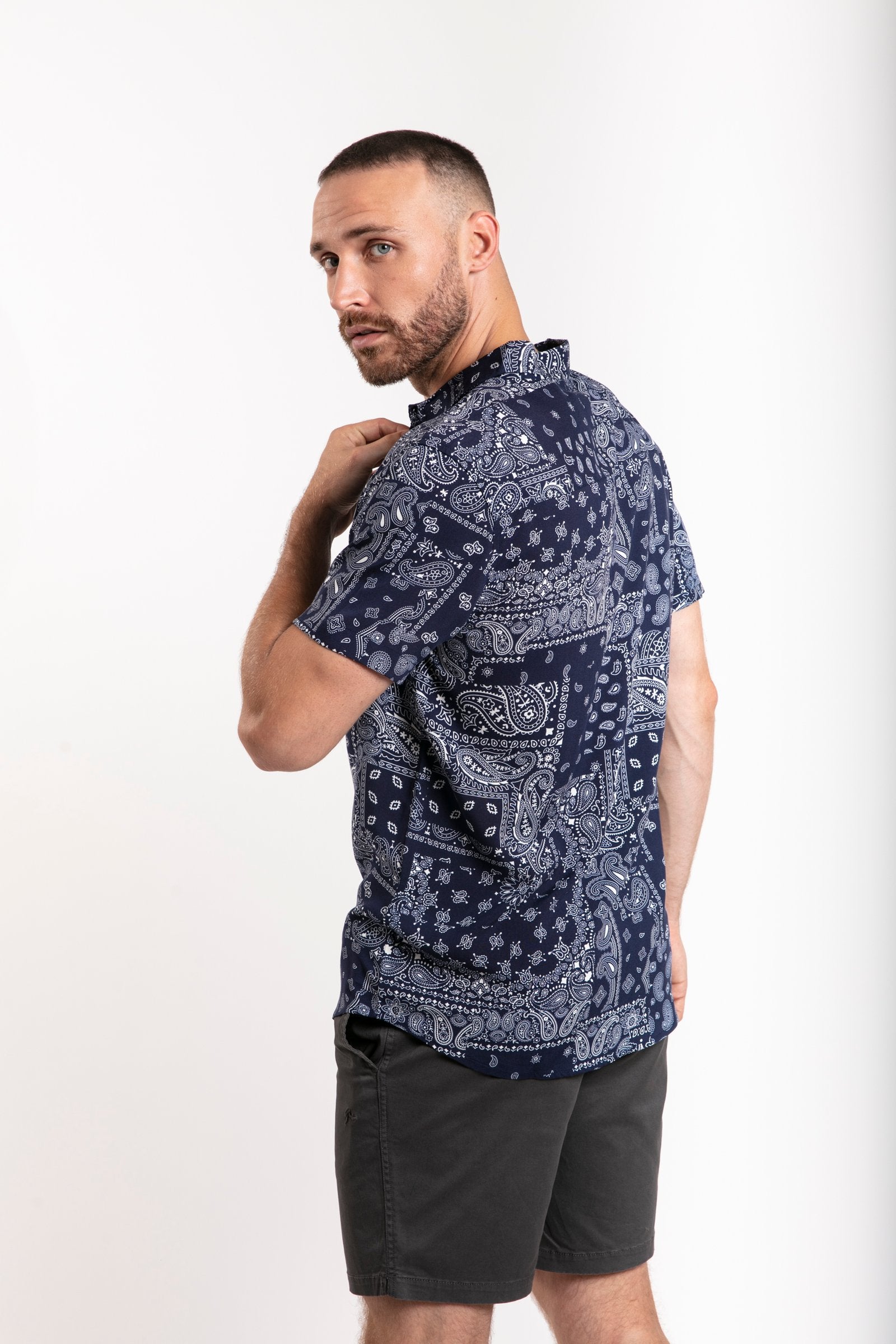 PAISLEYIS- NAVY